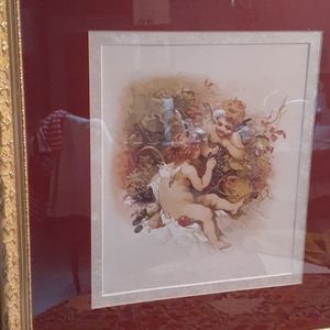 Friendly cherubs picture